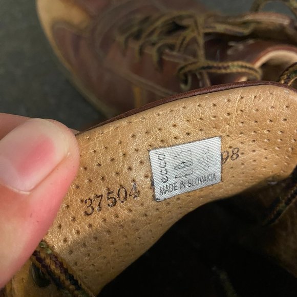 Ecco Yak Leather Sneakers - Size 9 - Picture 8 of 8